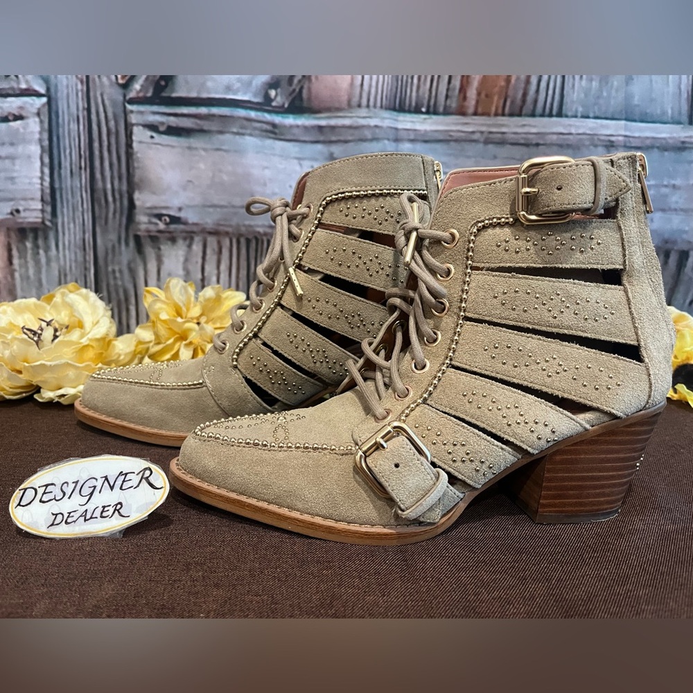 Authentic COACH Paisley Suede Bootie Oat G5206 Size 6.5B VGC!